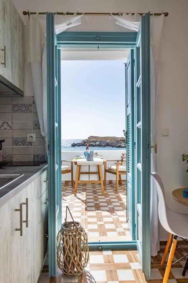 The Ship Villa Lefkos  Екстериор снимка